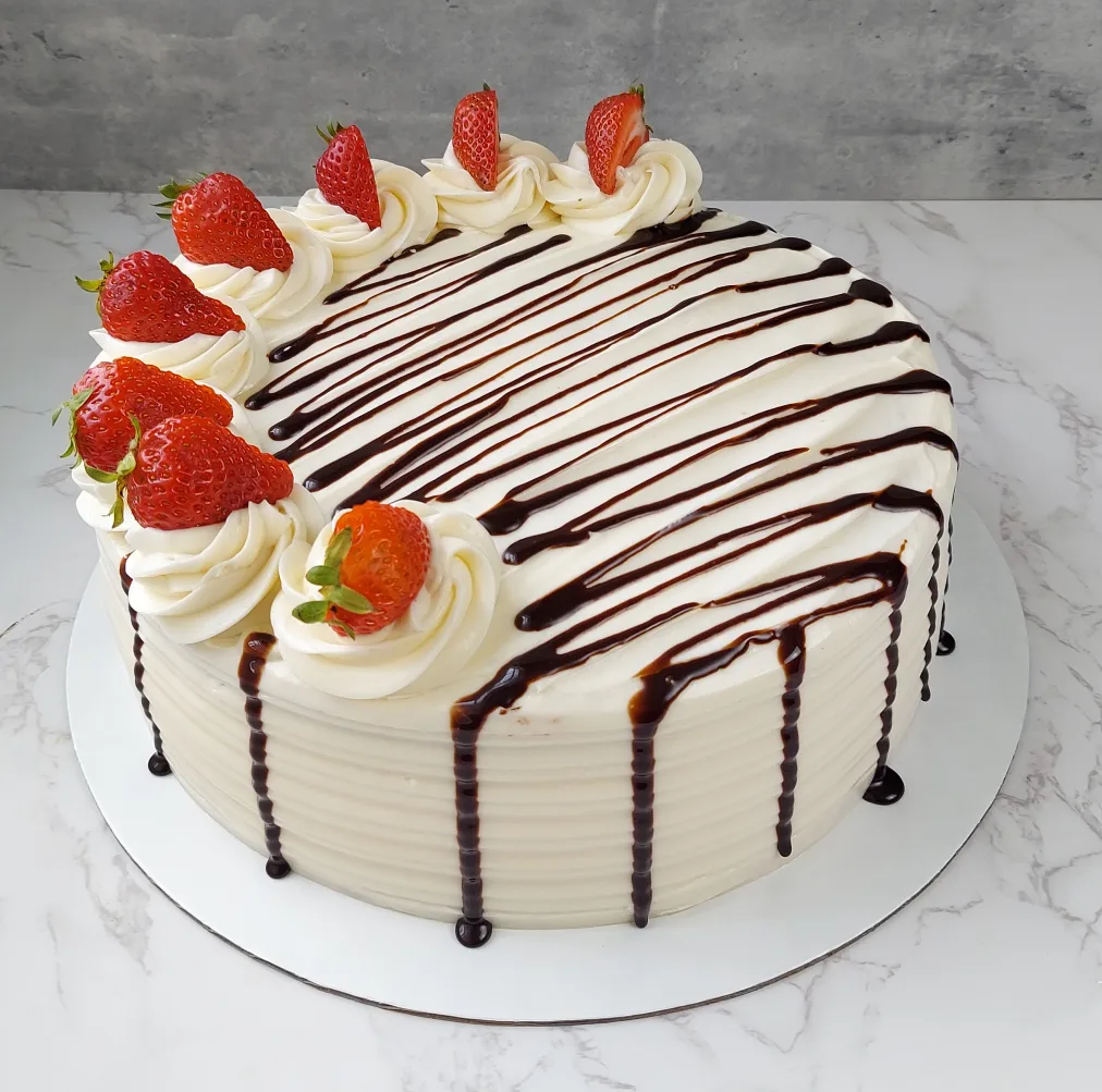 Almond Strawberry Cream Cake